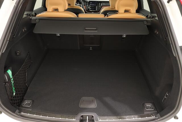 Volvo XC60 2.0 T8 RECHARGE 455PK AWD ULTIMATE BRIGHT AUT | Luchtvering | Massage | Nappa Leer met stoelkoeling