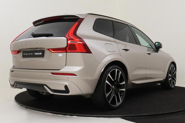 Volvo XC60 T8 RECHARGE AWD ULTIMATE DARK *FULL OPTIONS!* -PANO.DAK|360°CAM|B&W-AUDIO|LUCHTVERING|GEVENT. LEDER + MASSAGE NW. PRIJS ¤ 97.440,-