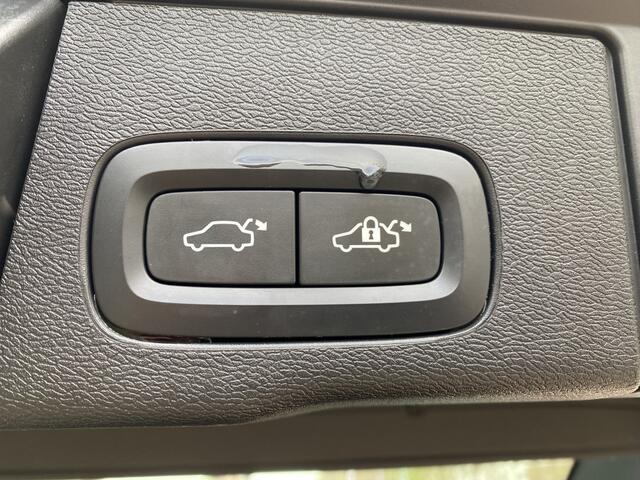 Volvo XC60 2.0 T5 Inscription KEYLESS/NAVI/CAMERA