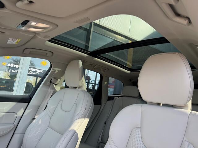 Volvo XC60 2.0 T6 AWD Ultra Dark - leer - pan. dak - headup - benw