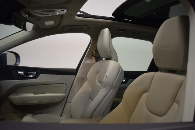 Volvo XC60 2.0 T5 250pk AUT8 Inscription 65000 NAP/ Sunroof/ Head Up Displ./ Camera/ Airco v+a/ Stuur &Stoelverw. v+a/ Reservewiel