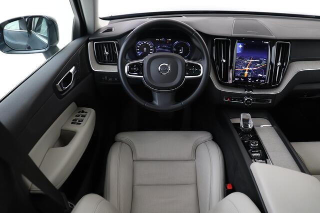 Volvo XC60 T8 TWIN ENGINE AWD INSCRIPTION -PANO.DAK|KEY-LESS|ADAP.LED|HARMAN/KARDON|GEVENT.LEDER+MASSAGE|BLIS