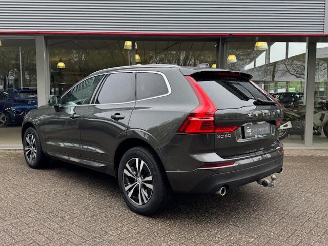 Volvo XC60 2.0 Recharge T8 AWD Business Pro Wegklapbare Trekhaak, Panoramadak, Leder, dealer onderhouden.