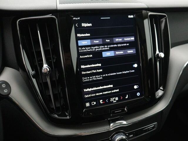 Volvo XC60 2.0 T6 Plug-in hybrid AWD Plus Dark Pano, 21", 360 camera