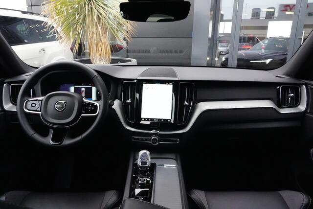 Volvo XC60 2.0 T8 Plug-in hybrid AWD Ultimate Black Edition 455pk Panoramadak/HarmanKardon/360Camera