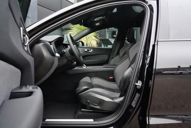 Volvo XC60 2.0 T8 Plug-in hybrid AWD Ultimate Black Edition 455pk Panoramadak/HarmanKardon/360Camera