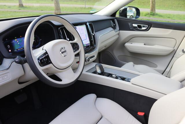 Volvo XC60 2.0 Recharge T6 AWD Plus Bright Pano/LED/Leder/Elek. sportstoelen+mem/Keyless/Camera/Virtual Cockpit/20"/DAB+