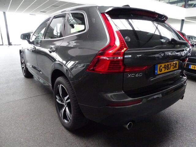 Volvo XC60 2.0 T8 Twin Engine AWD Momentum Pro, NL-Auto Pano, Navi, Carplay, Etc.