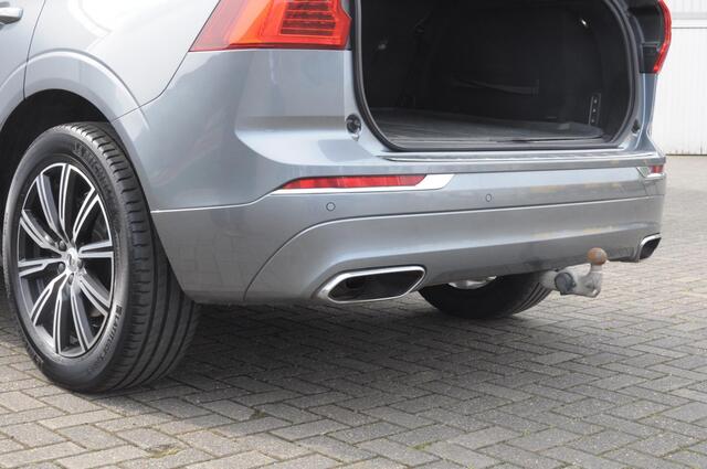 Volvo XC60 T5 250PK Automaat Inscription / Adaptieve cruise control / Trekhaak / Adaptieve koplampen / Parkeersensoren / Stoelverwarming / Lichtmetalen velgen / Keyless entry / Elektrische achterklep