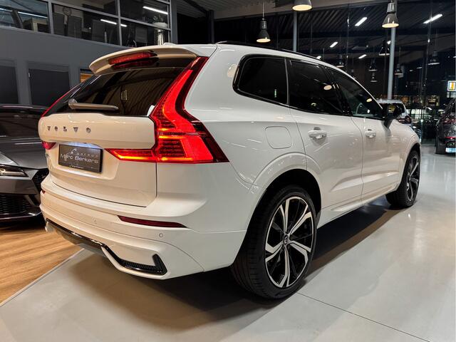 Volvo XC60 2.0 T8 AWD R-Design, Pano, 21", Standkachel, HK, Trekhaak
