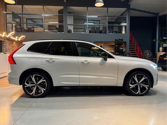 Volvo XC60 2.0 T8 AWD R-Design, Pano, 21", Standkachel, HK, Trekhaak