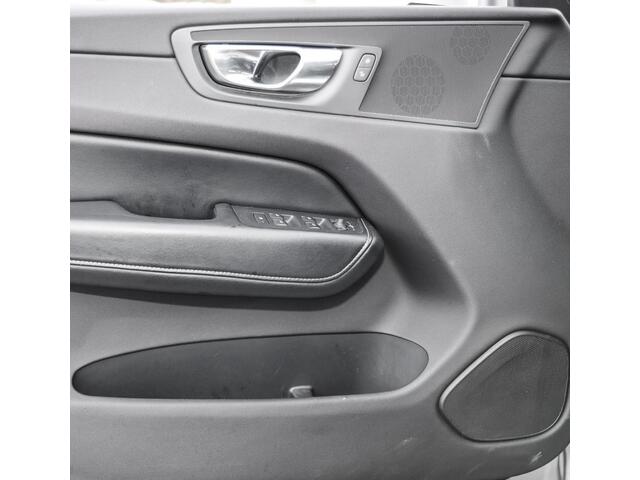 Volvo XC60 2.0 T5 R-Design Geartronic - Bussines Pack Connect - Winter-line