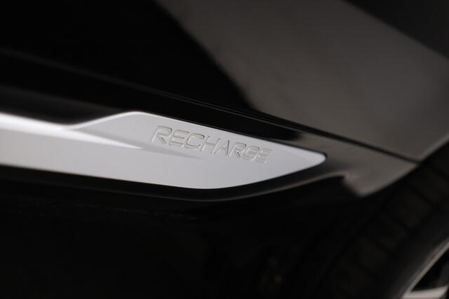 Volvo XC60 2.0 Recharge T6 AWD Inscription Expression Navigatie, Panorama, Leer, Climate,