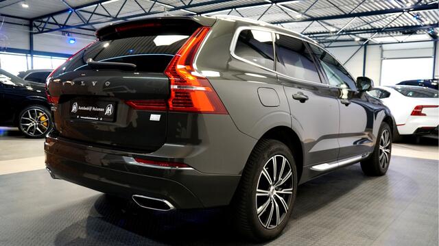 Volvo XC60 2.0 Recharge T6 AWD 250kW/340pk Aut8 Inscription PANORAMADAK + HARMAN/KARDON + KEYLESS ENTRY&GO + PILOT ASSIST + CARPLAY + LANE ASSIST + 360 CAMERA + PD-GLASS + EL.TREKHAAK + BLIS + DRIVE MODES + CAMERA + PARKSENSOREN + 19" LM-VELGEN!!