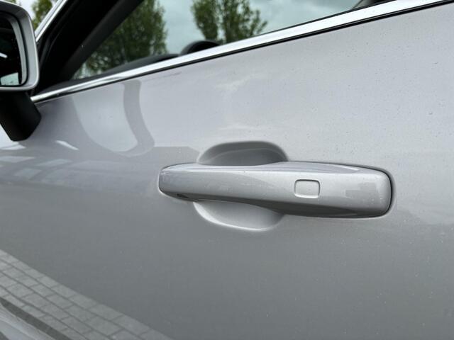 Volvo XC60 2.0 T6 Long Range Plug-in hybrid AWD Inscription | Memorystoelen | Schuif-/kanteldak| Park Camera |