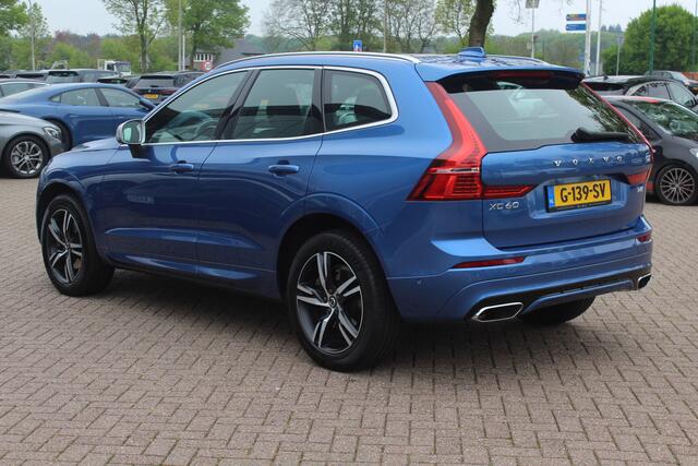 Volvo XC60 2.0 T4 R-Design / 360Camera / Leder&Alcantara / 20'' / Navigatie / Dodehoek / DAB / Cruise Control