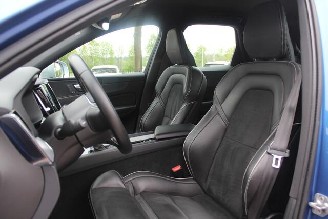 Volvo XC60 2.0 T4 R-Design / 360Camera / Leder&Alcantara / 20'' / Navigatie / Dodehoek / DAB / Cruise Control