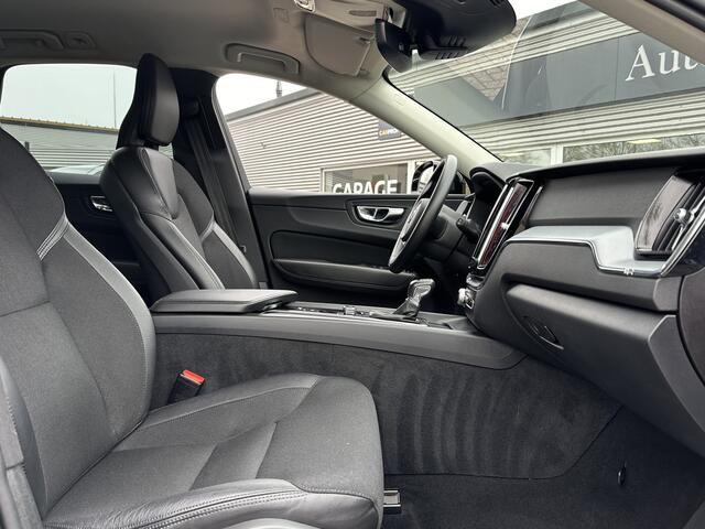 Volvo XC60 2.0 T5 Momentum | Camera | Keyless | ACC | 250 pk