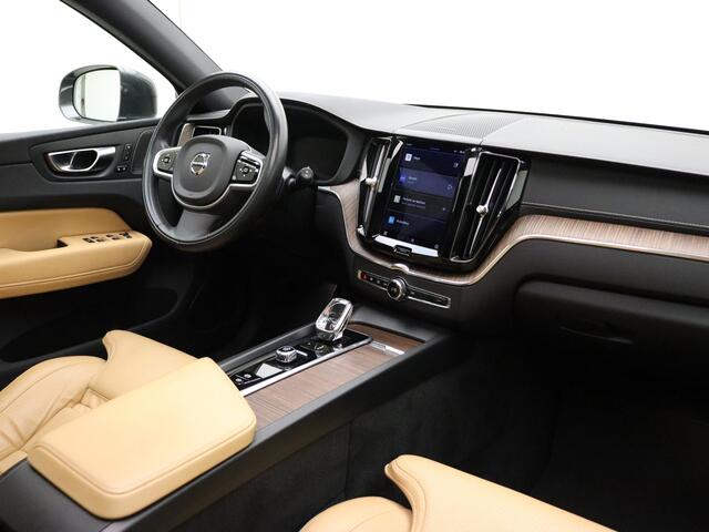 Volvo XC60 T6 350pk AWD Inscription / Luchtvering / Masssage / Ventilatie / Harman&Kardon / Full-LED / Trekhaak / El. Stoelen / El. Trekhaak / Adapt. Cruise / BLIS / Panoramadak