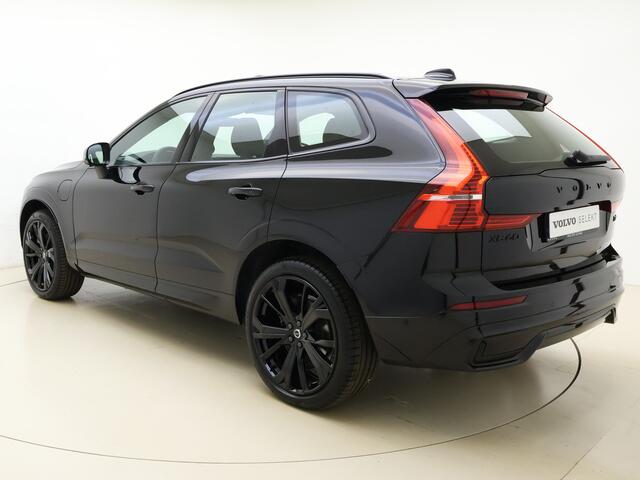 Volvo XC60 T6 350pk AWD Plus Black Edition / Ventilatie / 360 Camera / El. Trekhaak / Alarm klasse 3 / 21'' / Adapt. Cruise / BLIS / El. Stoelen / Stoel + Stuurw. Verwarming /
