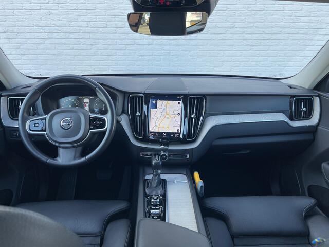 Volvo XC60 2.0 T5 Inscription | Pano | Pilot Assist | Leder | Camera | LED | HUD | 19 inch