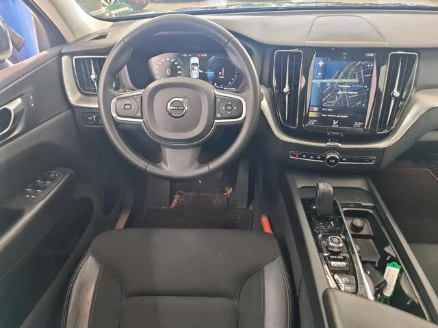Volvo XC60 2.0 T8 Twin Engine AWD Momentum Pro PANODAK | PHEV | NAVI