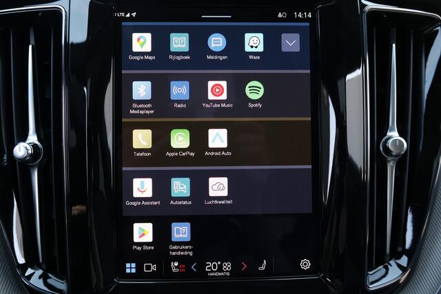 Volvo XC60 T8 Recharge AWD Plus Dark - Panorama/schuifdak - IntelliSafe Assist & Surround - 360º Camera - Harman/Kardon audio - Verwarmde voorstoelen, stuur & achterbank - Parkeersensoren voor & achter - Elektr. bedienb. voorstoelen met geheugen - Draadloze tel. lad