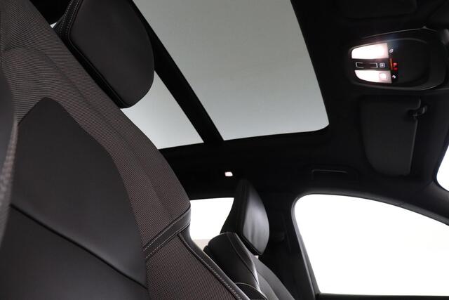 Volvo XC60 T8 PLUG-IN HYBRID AWD PLUS BLACK EDITION -PANO.DAK|HK-AUDIO|360°CAM|HARMAN/KARDON|BLIS