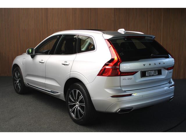 Volvo XC60 2.0 T8 Twin Engine AWD Panodak Leer Navi Harman K. Camera Elektr. achterklep Ambiance PDC Stoelverwarming LM velgen BTW auto