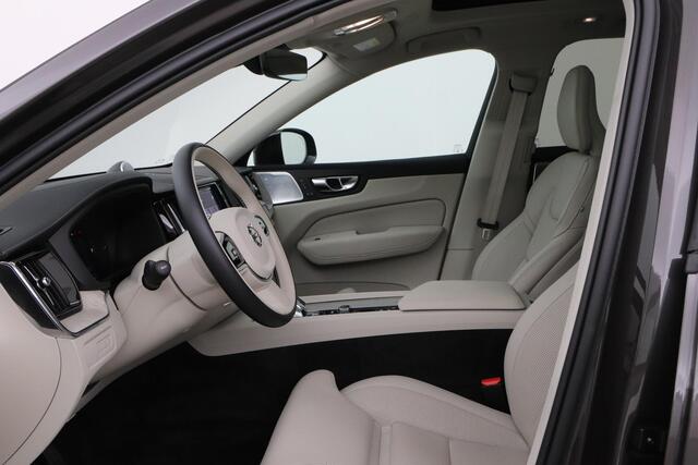 Volvo XC60 T6 Plug-in hybrid Ultra Dark | Long Range | Luchtvering | Bowers&Wilkins | Massage+Ventilatie | Head-Up | ACC | 21 Inch