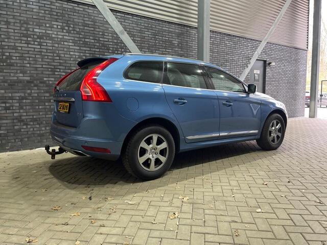 Volvo XC60 D4 Summum | Automaat | ACC | Panoramadak | Leder | Trekhaak | Stoelverwarming