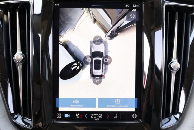 Volvo XC60 T6 Recharge AWD Plus Dark - LONG RANGE - Panorama/schuifdak - IntelliSafe Assist & Surround - 360º Camera - Harman/Kardon audio - Adaptieve LED koplampen - Verwarmde voorstoelen, stuur & achterbank - Parkeersensoren voor & achter - Elektr. bedienb. voorst