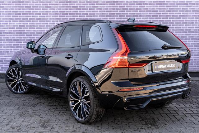 Volvo XC60 T6 Recharge AWD Plus Black Edition Long Range | 360° Camera | Elektr. Panoramadak | 22" LM velgen | Verwarmbare voorruit | Google Maps navigatie