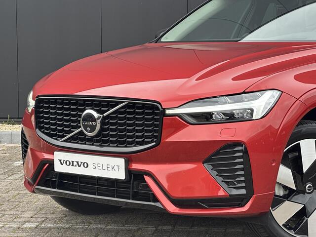 Volvo XC60 2.0 T6 Plug-in hybrid AWD Ultimate Dark schuifdak 360 camera Bowers & Wilkins luchtvering 20 inch trekhaak