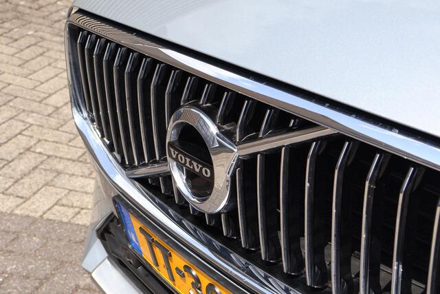 Volvo XC60 T8 Twin Engine AWD Inscription | Luchtvering | Geventileerd leder | Gelaagd glas | 360 Camera