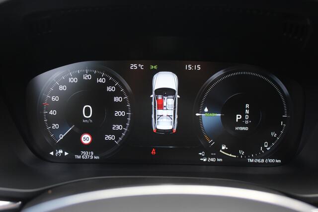 Volvo XC60 2.0 Recharge T8 AWD Inscription - PANODAK - TREKHAAk - CAMERA - H&K - CARPLAY -
