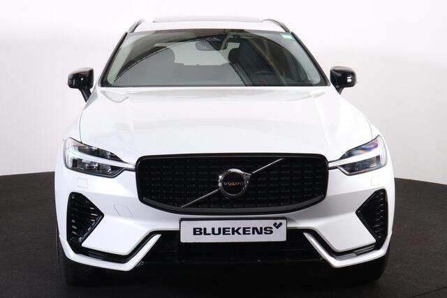 Volvo XC60 T6 Recharge AWD Plus Dark - LONG RANGE - Panorama/schuifdak - IntelliSafe Assist & Surround - Harman/Kardon audio - Adaptieve LED koplampen - Parkeercamera achter - Verwarmde voorstoelen, stuur & achterbank - Parkeersensoren voor & achter - Elektr. bedien