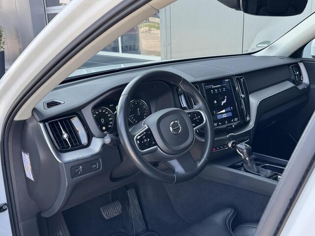 Volvo XC60 2.0 T5 AWD Inscription 250 PK | Luchtvering | Trekhaak | 360 Graden Camera