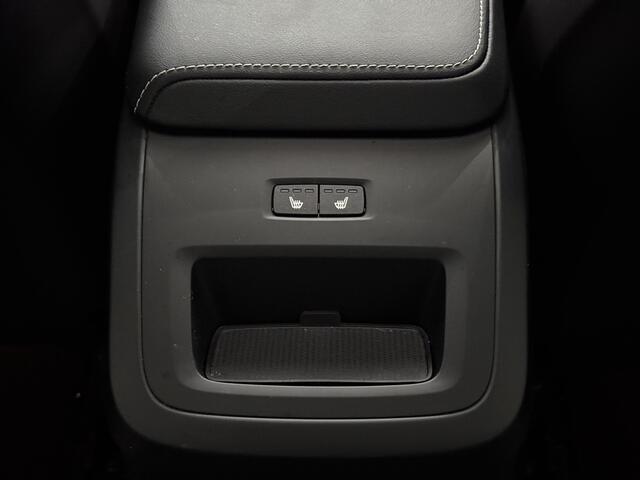 Volvo XC60 2.0 T8 Plug-in hybrid AWD Ultra Black Edition Pano, 360 Camera, Leder, Winterpakket, Harman/Kardon, Head-up display, Memory stoelen, 2 jaar garantie