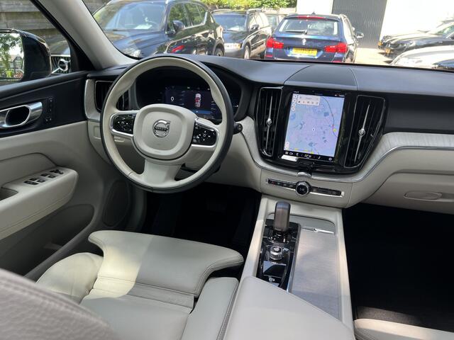 Volvo XC60 2.0 T6 Plug-in hybrid AWD Plus Dark LONGE RANGE Trekhaak