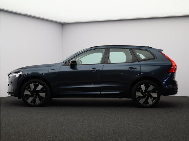 Volvo XC60 T6 AWD Plug-in hybrid Ultimate Dark / Trekhaak / Head up displ. / Pan. dak / Harman Kardon / Leder / Stoel+stuur+achterbankverwarming