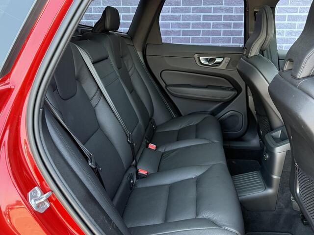 Volvo XC60 2.0 T6 Plug-in hybrid AWD Inscription Exclusive | Trekhaak | 360° camera | BLIS | Adaptive cruise | Pilot assist | Harman/Kardon | Schuif/kantel panoramadak | Memory | Stoel/stuur verwarming |