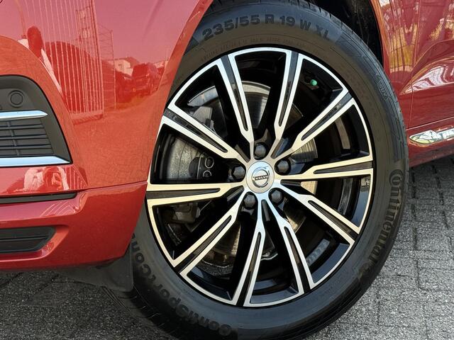 Volvo XC60 2.0 T6 Plug-in hybrid AWD Inscription Exclusive | Trekhaak | 360° camera | BLIS | Adaptive cruise | Pilot assist | Harman/Kardon | Schuif/kantel panoramadak | Memory | Stoel/stuur verwarming |