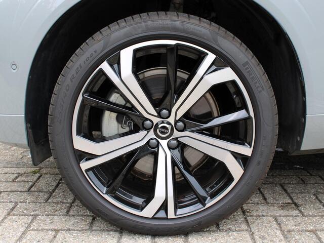 Volvo XC60 2.0 T8 Plug-in hybrid AWD Ultimate Dark Automaat / Luchtvering Panoramadak / Trekhaak / 21" velgen / 360* parkeercamera / Harman Kardon audio