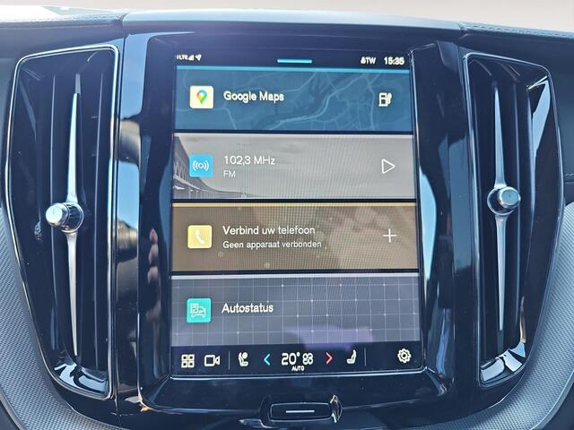 Volvo XC60 2.0 T8 Plug-in hybrid AWD Ultra Black Edition | Luchtvering | Trekhaak | Bowers & Wilkins Audio | Extra getint glas |