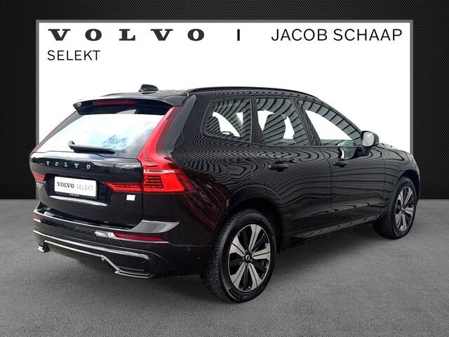 Volvo XC60 2.0 T6 Plug-in hybrid AWD Plus Dark / 360° Camera / Draadloos telefoon opladen / Trekhaak Semi Elektrisch /