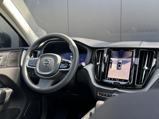 Volvo XC60 2.0 T6 Plug-in hybrid AWD Plus Dark Pano. dak / Verwarmde stoelen / 360 camera / Harman Kardon / Elek. verstelbare stoelen / Verwarmde stoelen /