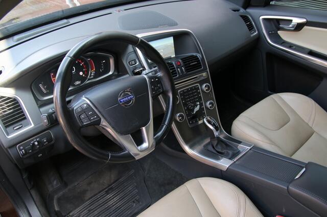 Volvo XC60 2.0 T5 FWD Summum