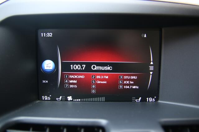 Volvo XC60 2.0 T5 FWD Summum