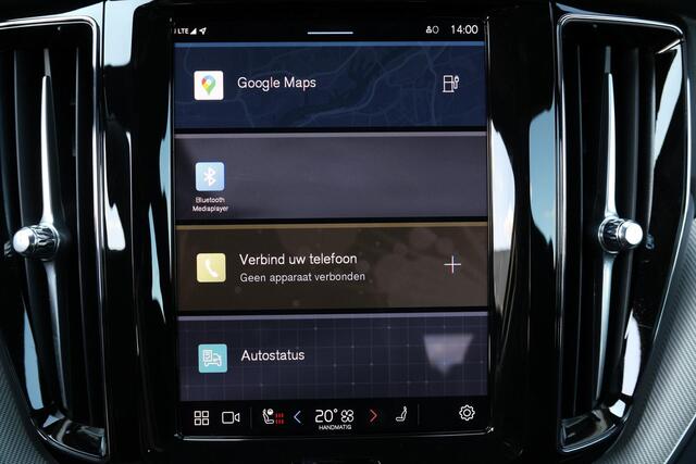 Volvo XC60 T6 Recharge AWD Plus Black Edition - LONG RANGE - Panorama/schuifdak - IntelliSafe Assist & Surround - Parkeercamera achter - Verwarmde voorstoelen, stuur & achterbank - Parkeersensoren voor & achter - Elektr. bedienb. voorstoelen met geheugen - Draadloze